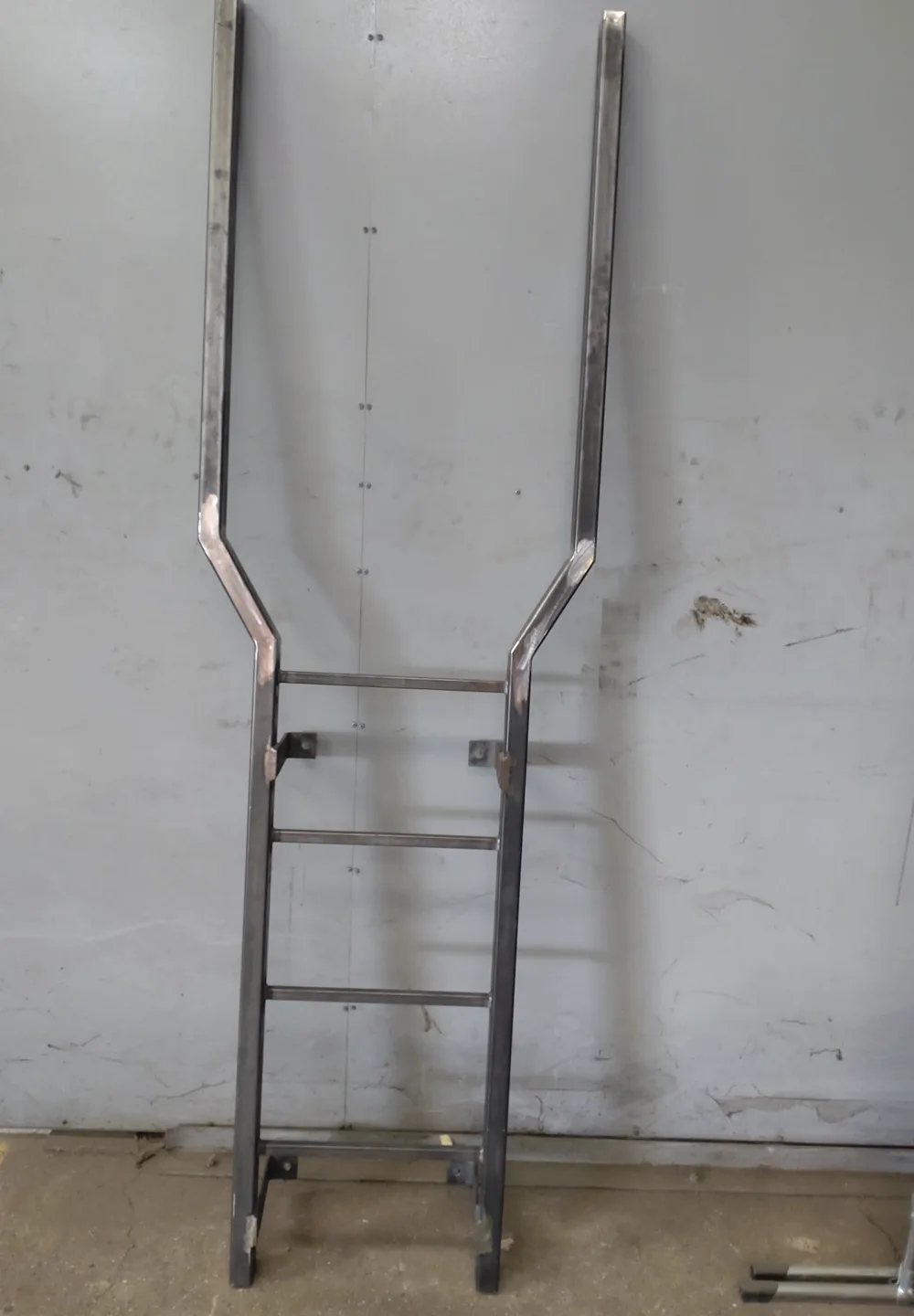 Détail d’un ouvrage acier fabriqué sur plans dans l’atelier ACPF