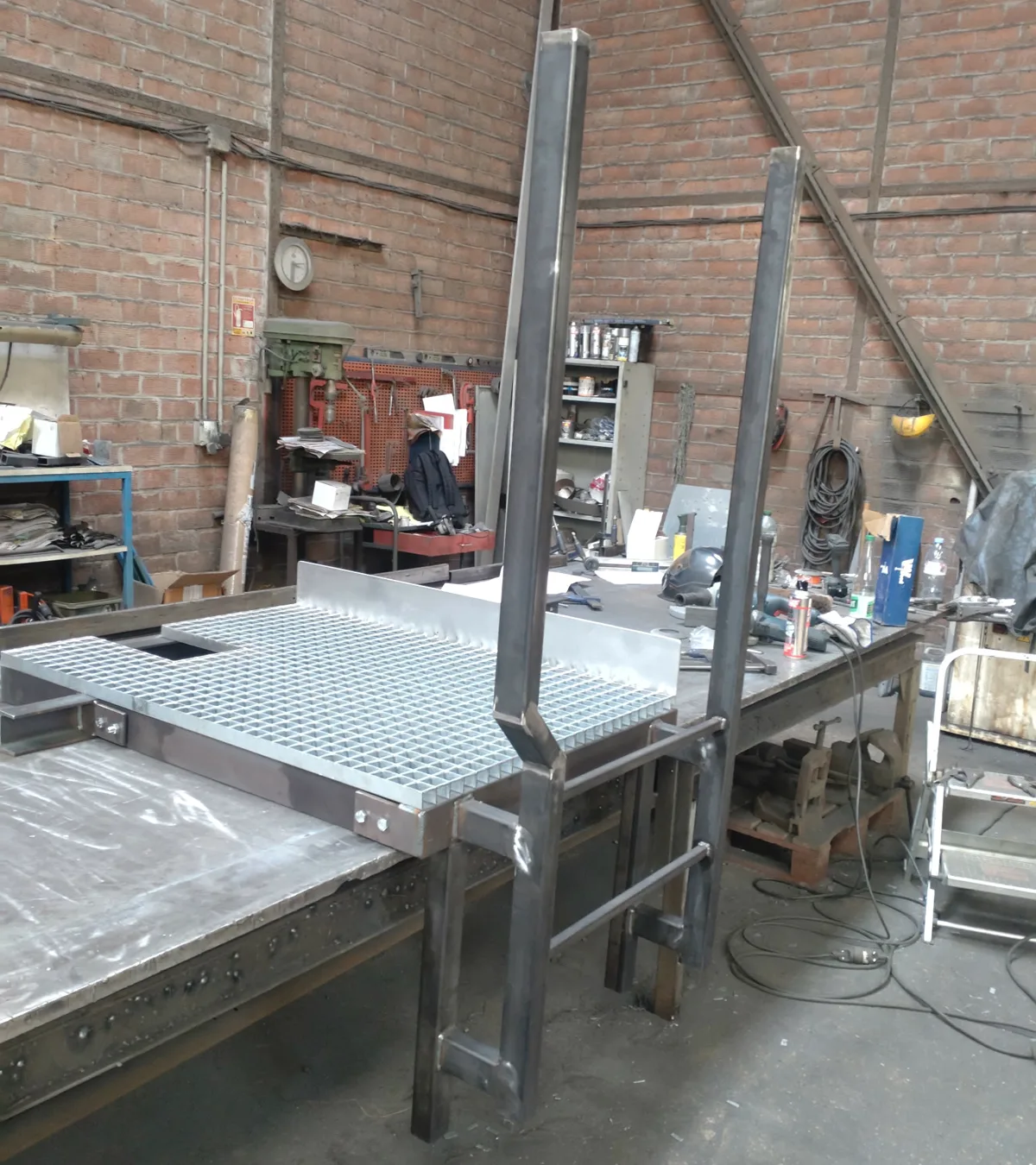 Ouvrage métallique en cours de fabrication en sous-traitance dans l’atelier ACPF