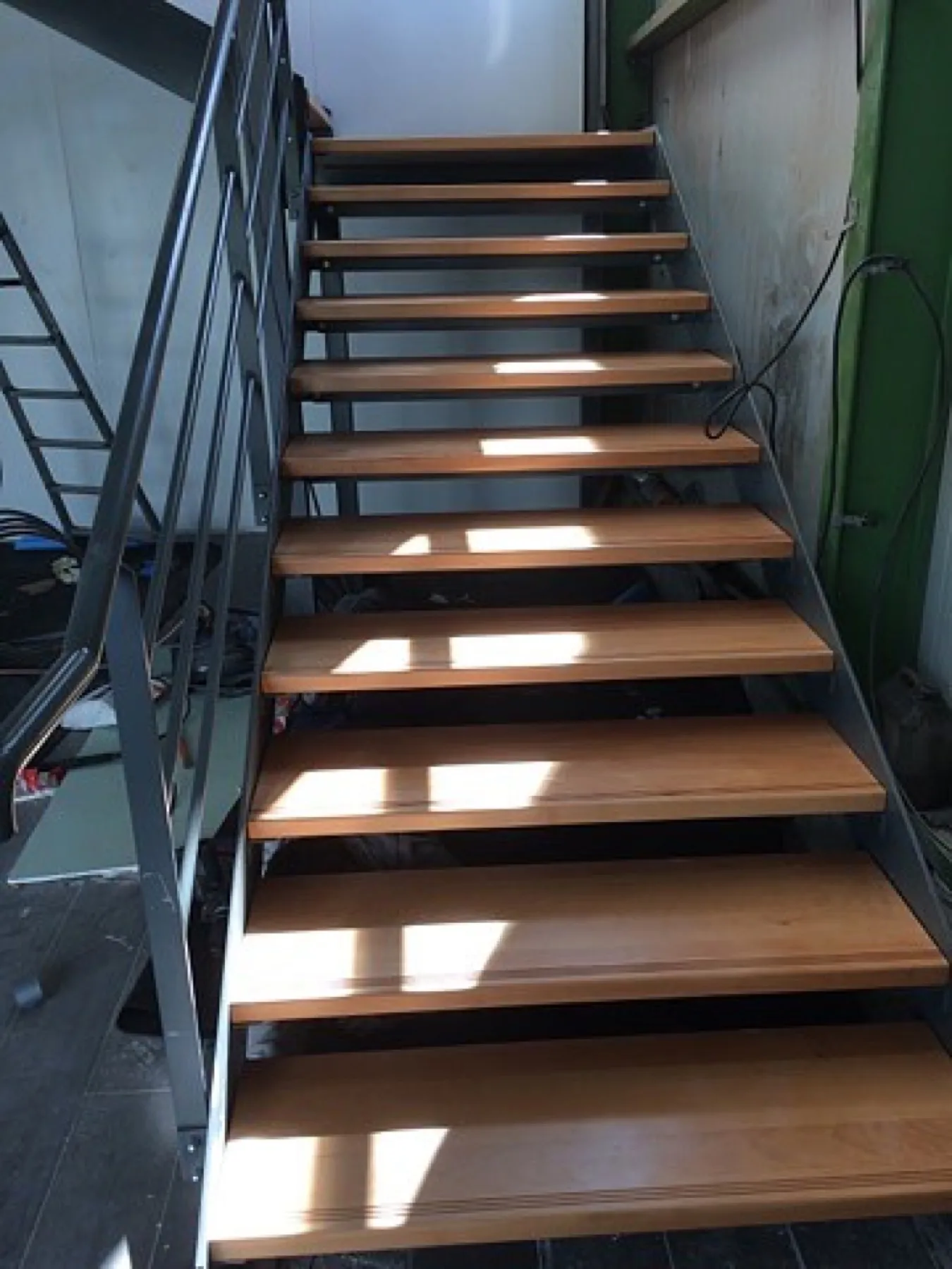 Escalier acier et bois fabriqué sur mesure par ACPF